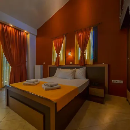 Kladis Club Holidays Aparthotel 4*
