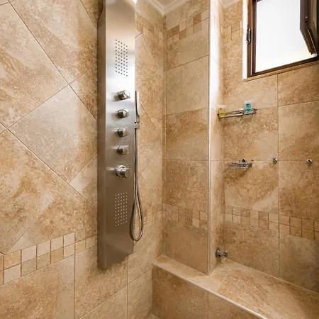 Lejlighedshotel Kladis Club Holidays 4*